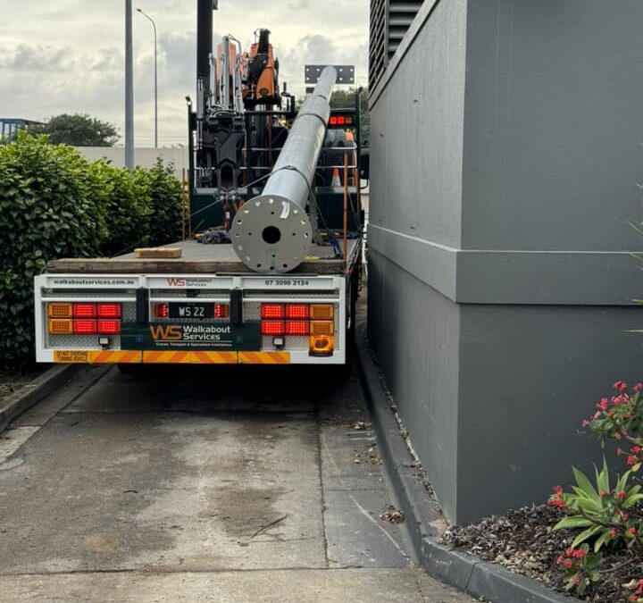 crane truck hire brisbane , crane trucks brisbane, walkabout services,